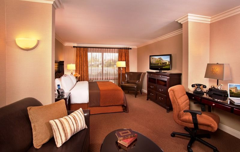 Ayres Suites Ontario At The Mills Mall - Rancho Cucamonga Exteriér fotografie
